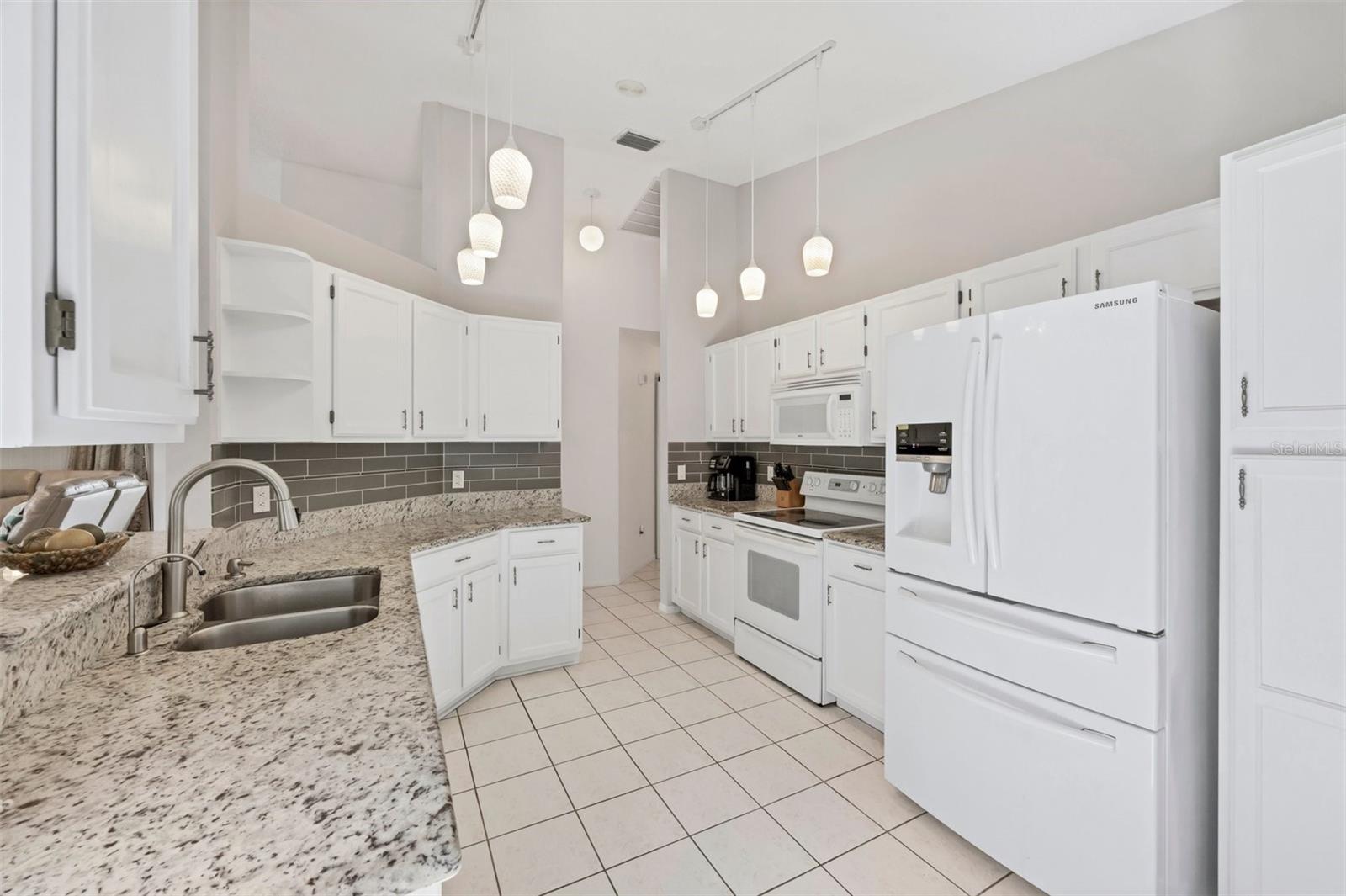 14281 PALM TER, PORT CHARLOTTE, FL — photo 9