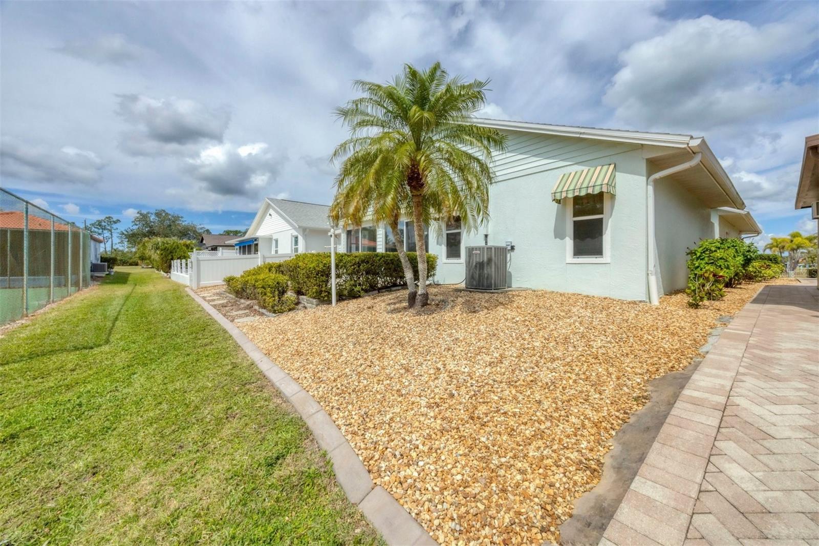 14281 PALM TER, PORT CHARLOTTE, FL — photo 23