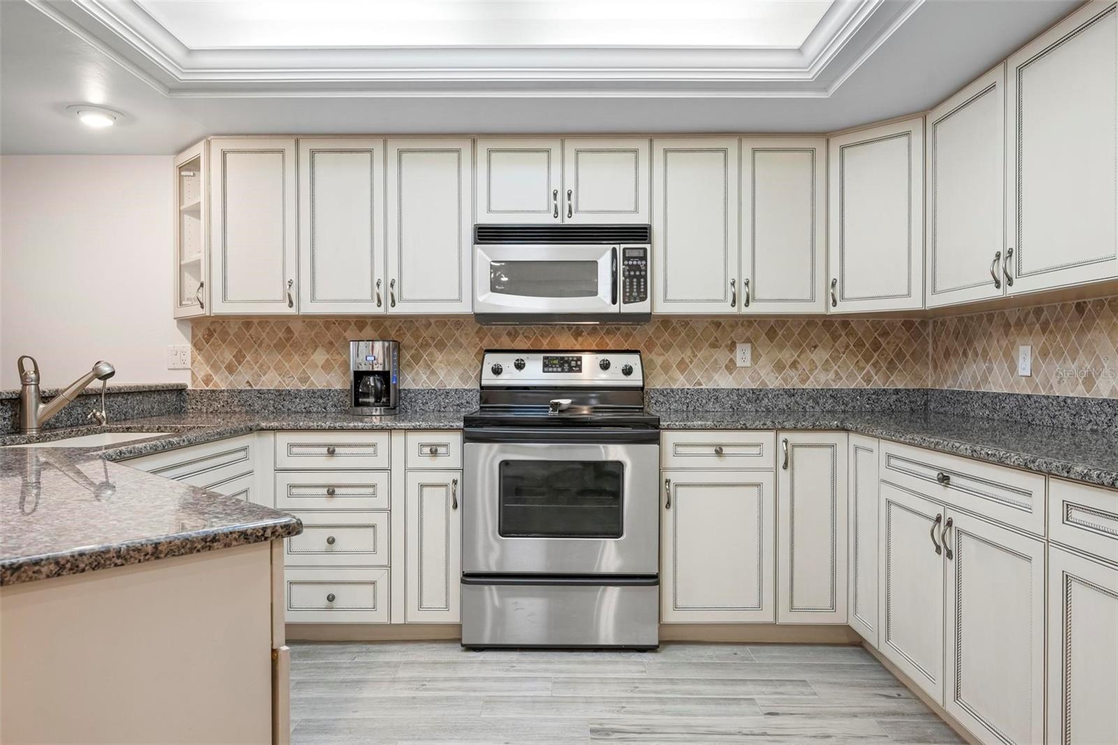 4206 SE 20TH PL #101, CAPE CORAL, FL — photo 9