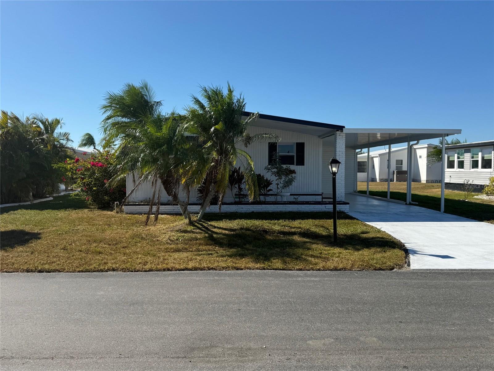 731 BLANCA, NORTH PORT, FL