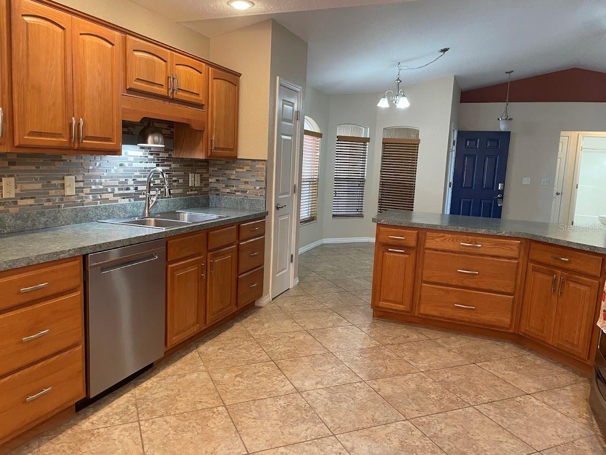 4258 ORCHID BLVD, LAKE WALES, FL — photo 8