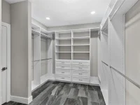 1752 N CENTRAL AVE — photo 15