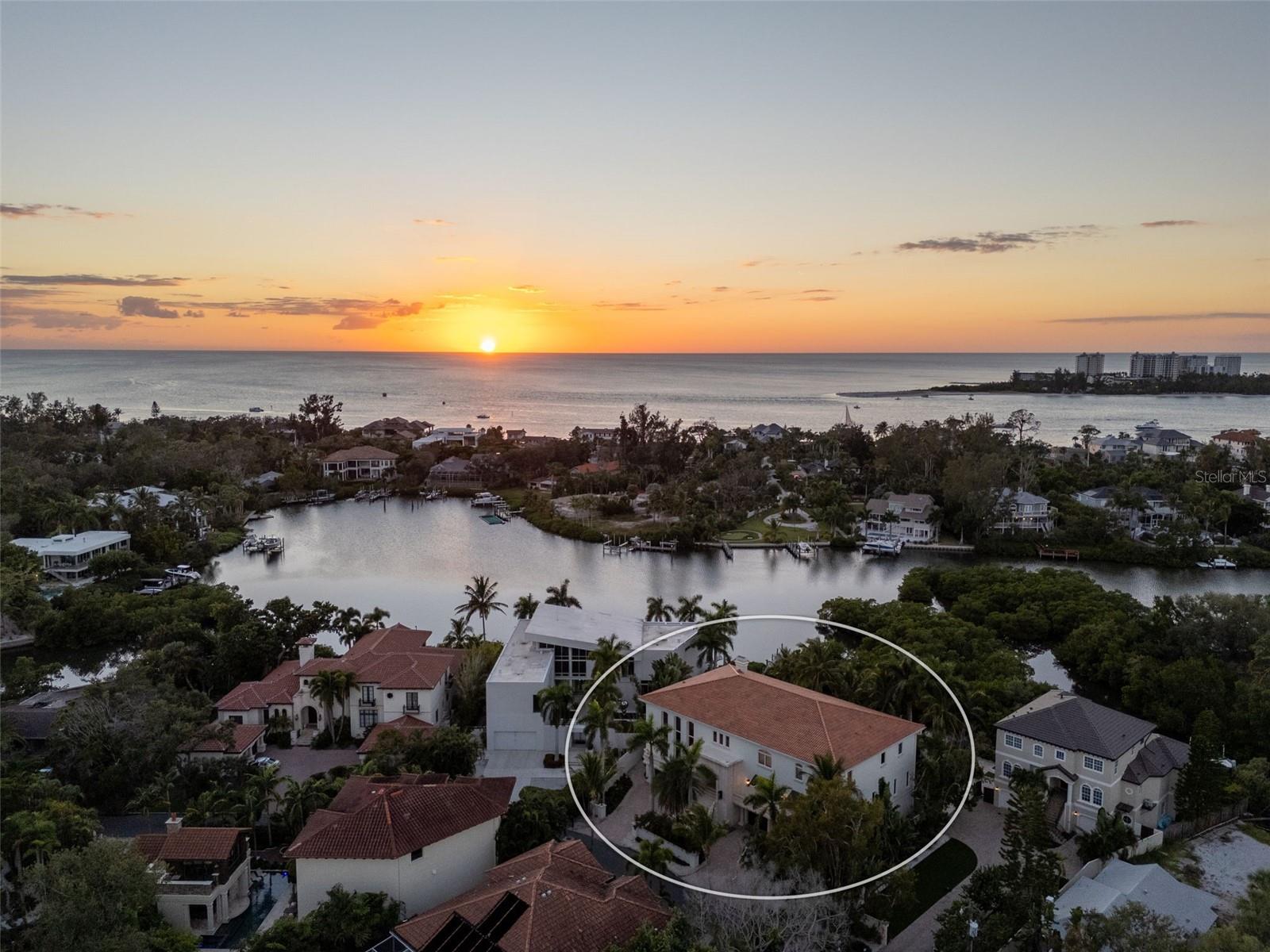 4136 ROBERTS POINT CIR, SARASOTA, FL — photo 4