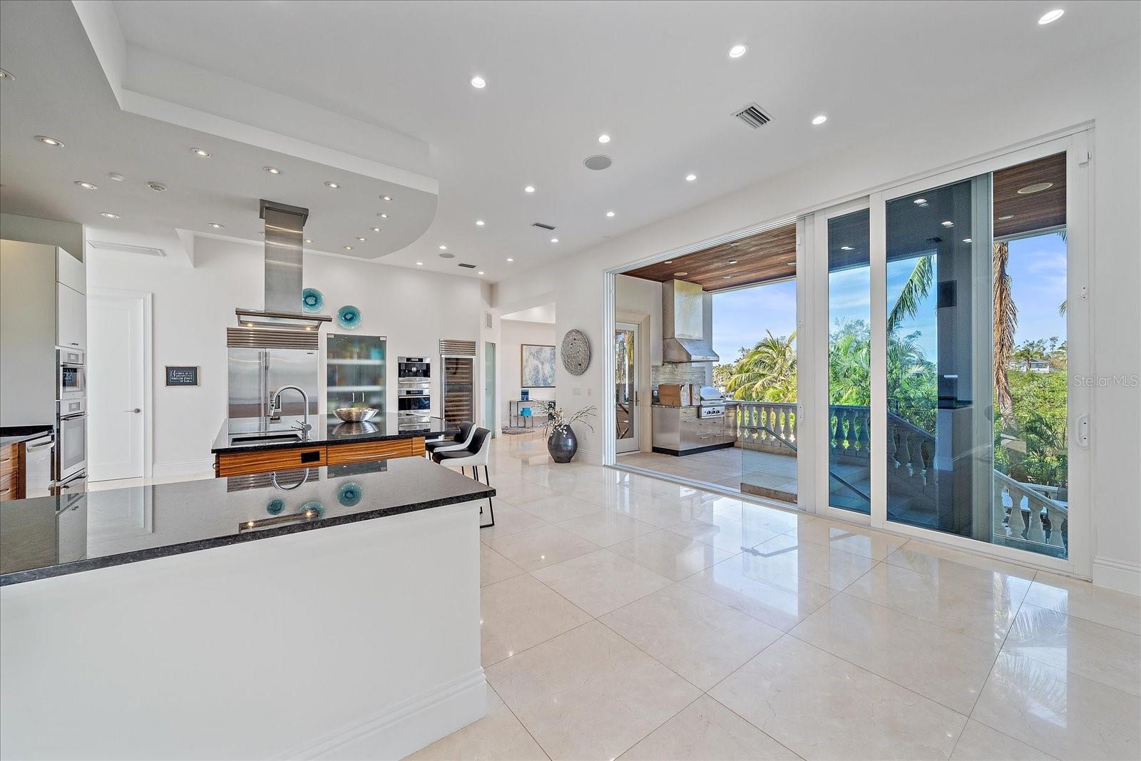 4136 ROBERTS POINT CIR, SARASOTA, FL — photo 29