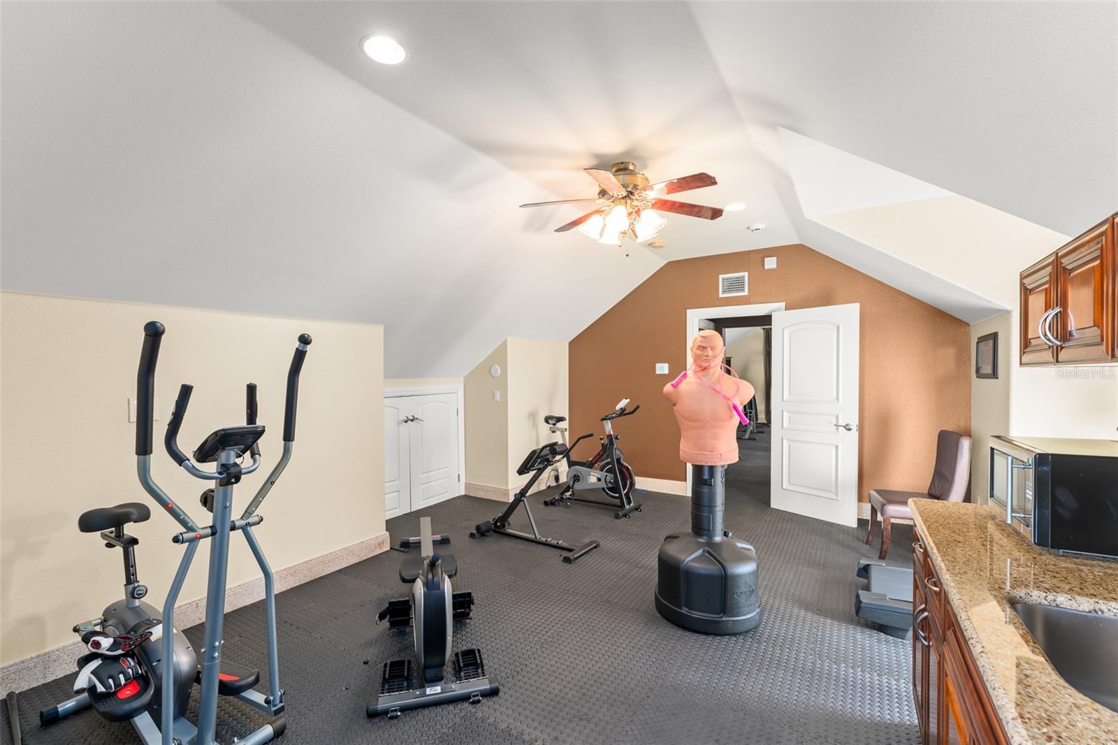 9575 WESTOVER ROBERTS RD, WINDERMERE, FL — photo 66