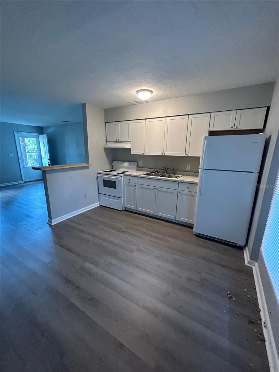 2212 SE 36TH TER #A, GAINESVILLE, FL — photo 2
