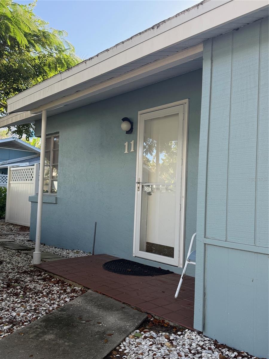170 ROOSEVELT DR #10, SARASOTA, FL — photo 2