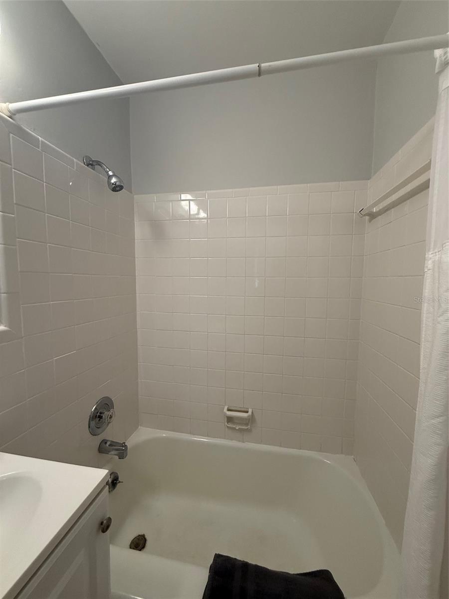 170 ROOSEVELT DR #10, SARASOTA, FL — photo 23