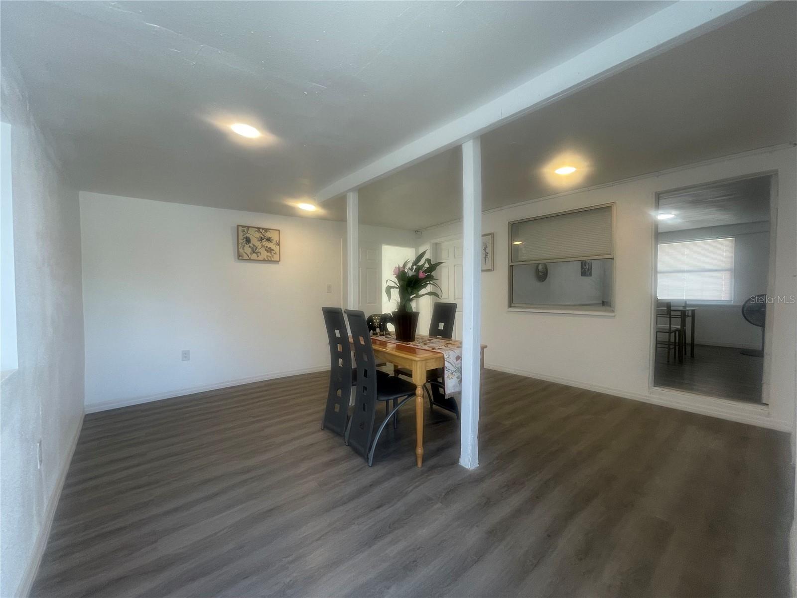 3950 45TH AVE N, ST PETERSBURG, FL — photo 35