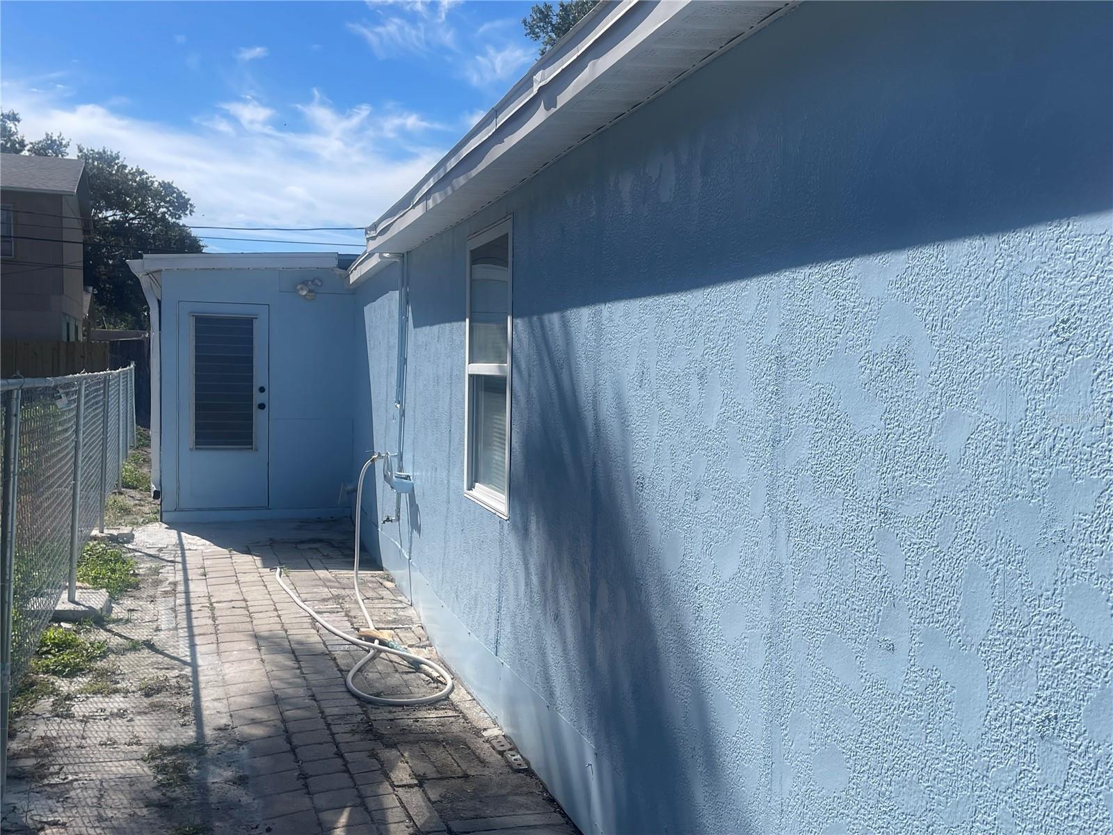 3950 45TH AVE N, ST PETERSBURG, FL — photo 48