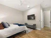 2559 PALM AVE — photo 82