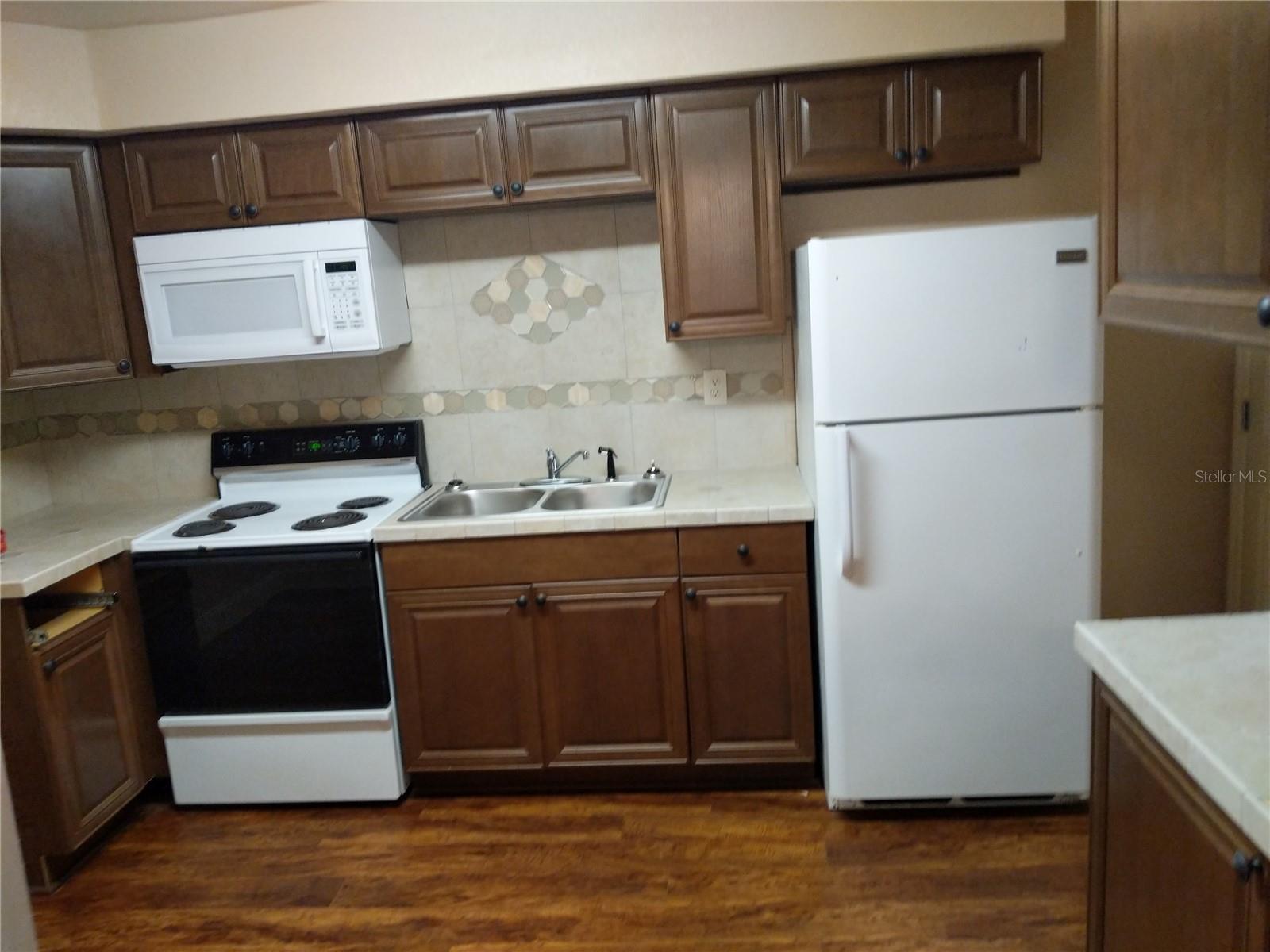 2306 N MORGAN ST, TAMPA, FL — photo 42