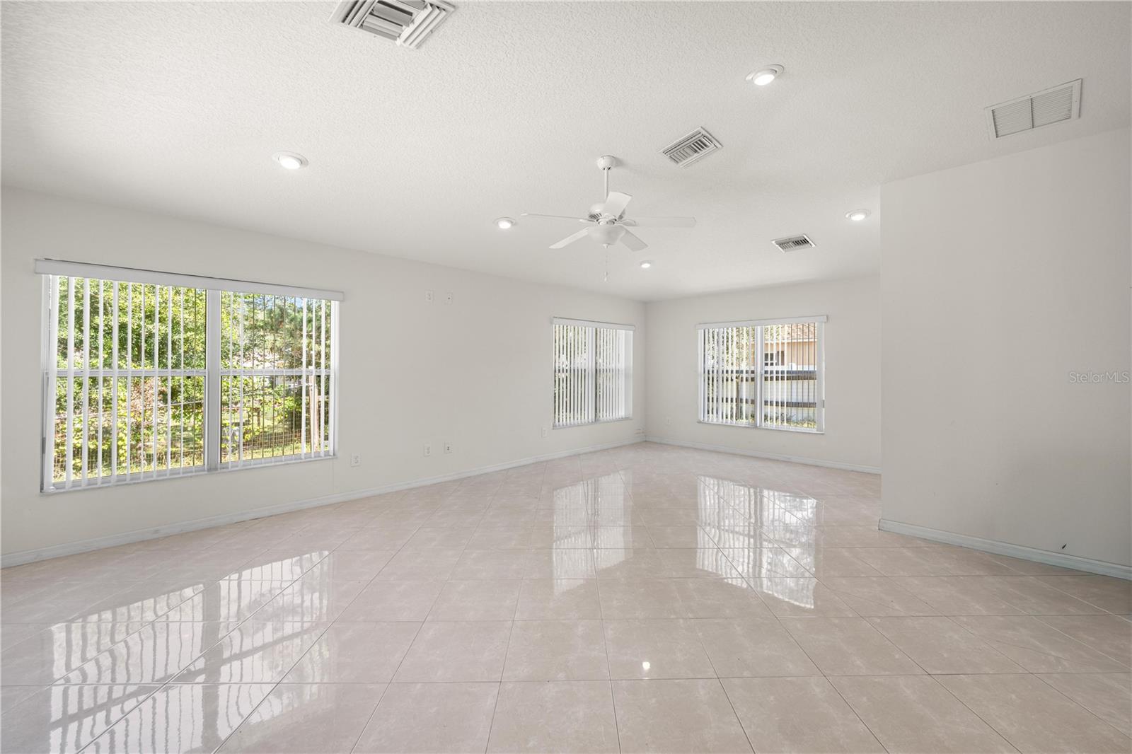 9319 SE 161ST PL, SUMMERFIELD, FL — photo 12