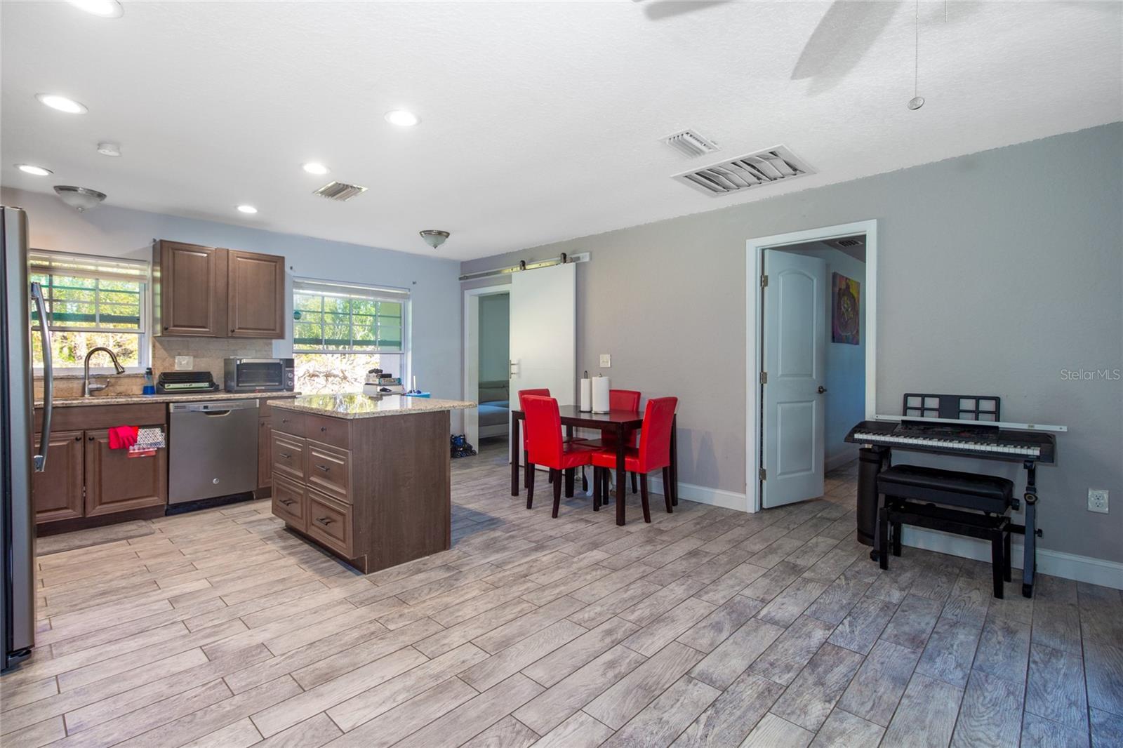 6447 BRANDY DR, SPRING HILL, FL — photo 11