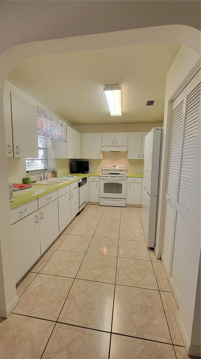 9331 SW 84TH TER #D, OCALA, FL — photo 11