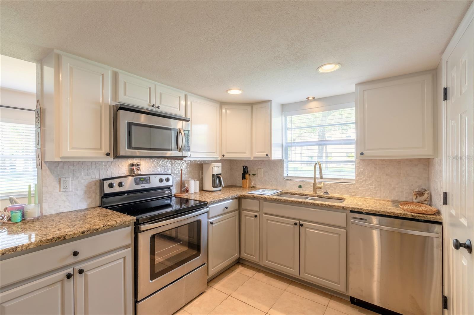 415 BANANA CAY DR #F, SOUTH DAYTONA, FL — photo 5