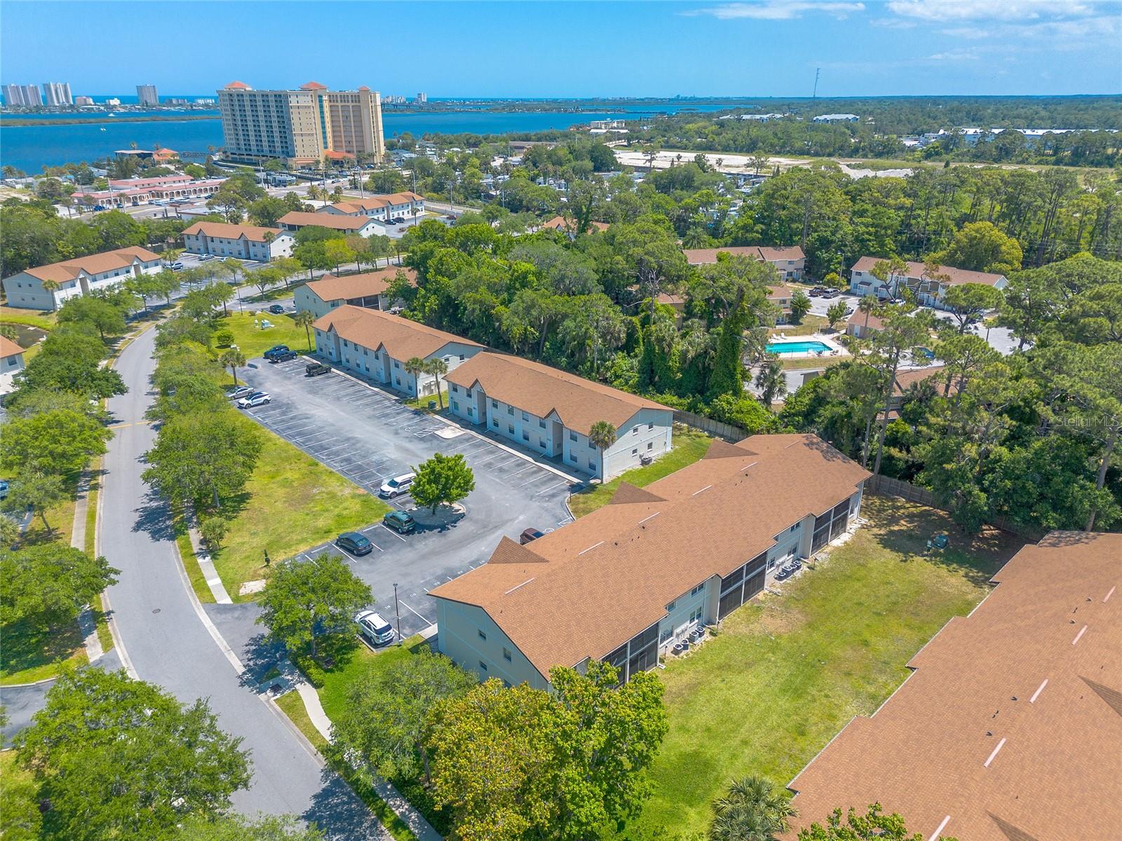 415 BANANA CAY DR #F, SOUTH DAYTONA, FL — photo 26