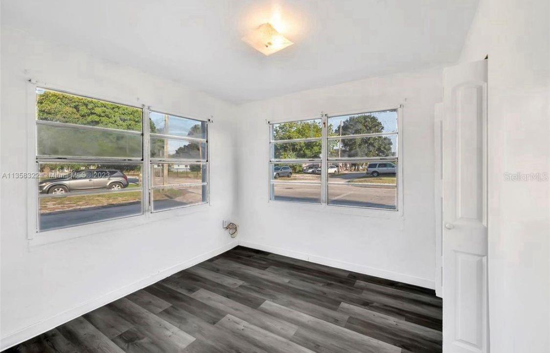 1001 N 16TH CT, FORT PIERCE, FL — photo 8
