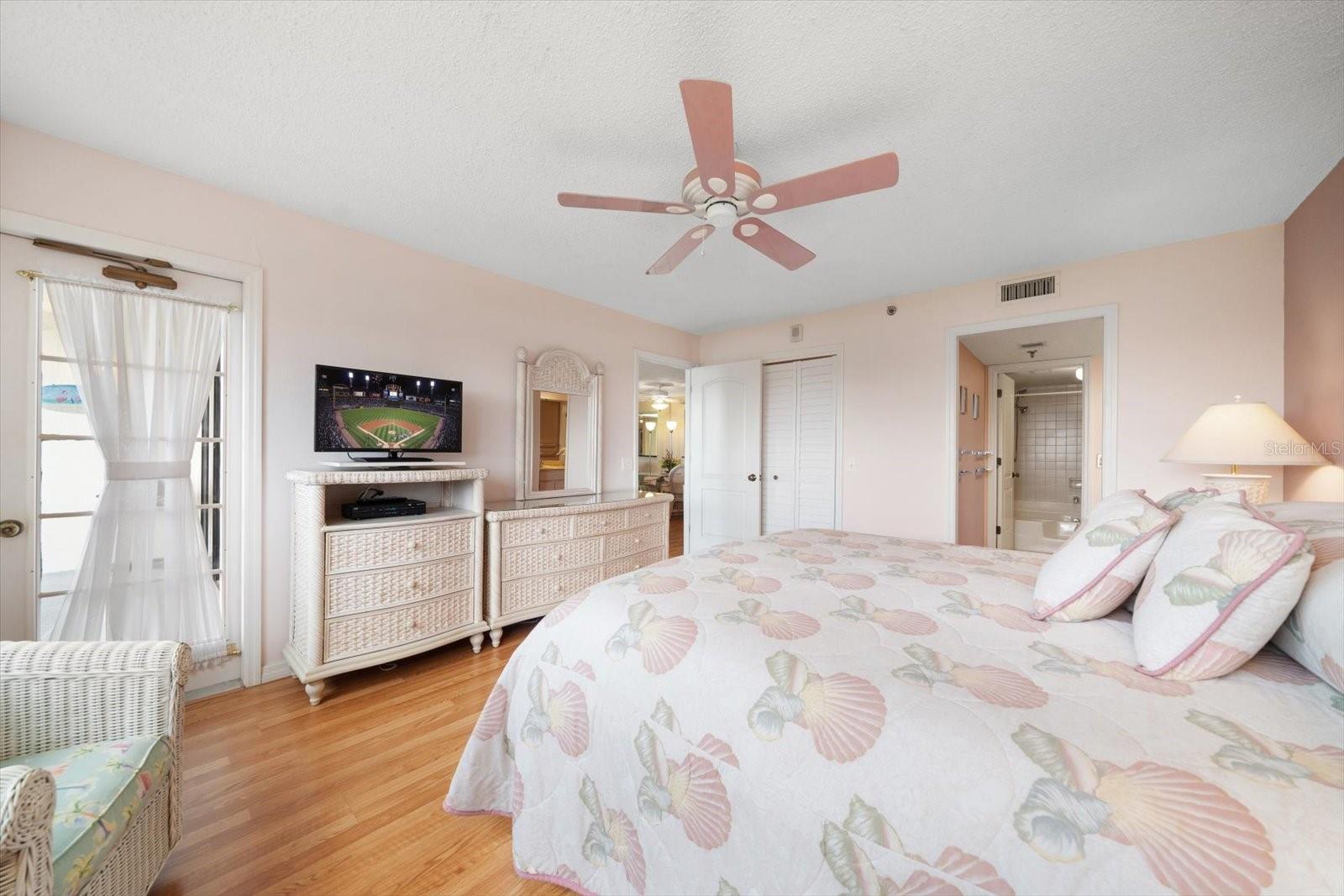 11730 SHIPWATCH DR #402, LARGO, FL — photo 19