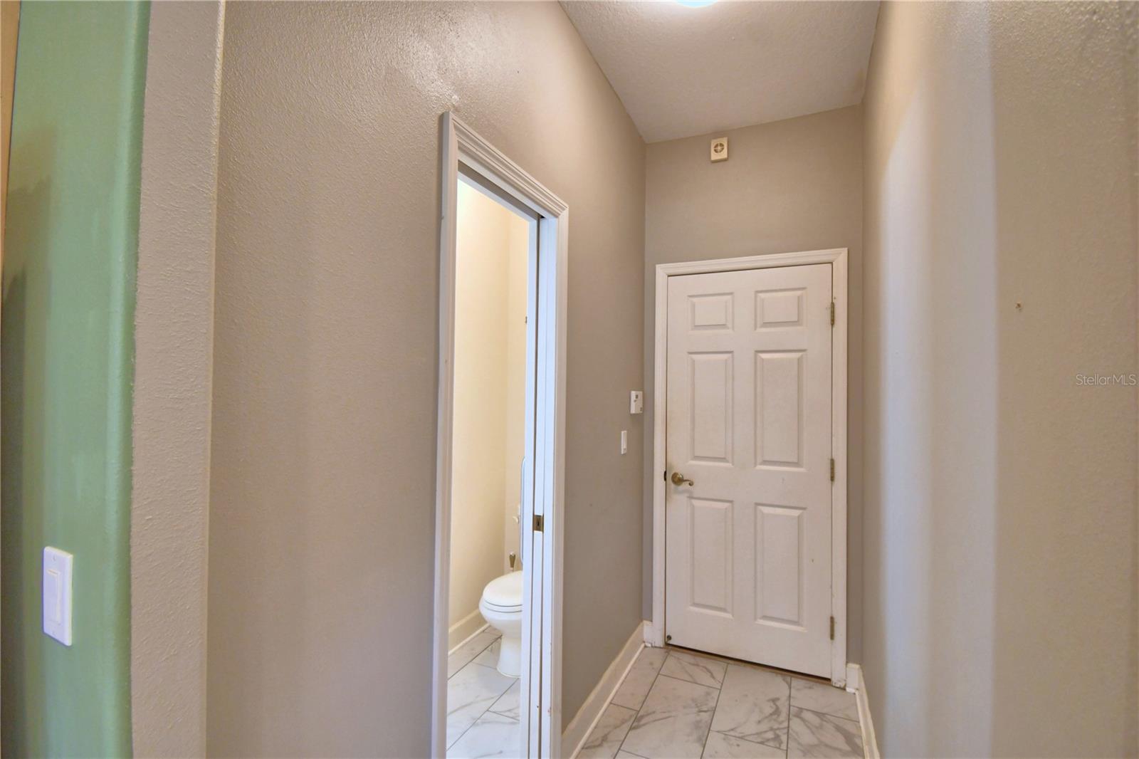 239 GOLF AIRE BLVD, WINTER HAVEN, FL — photo 31