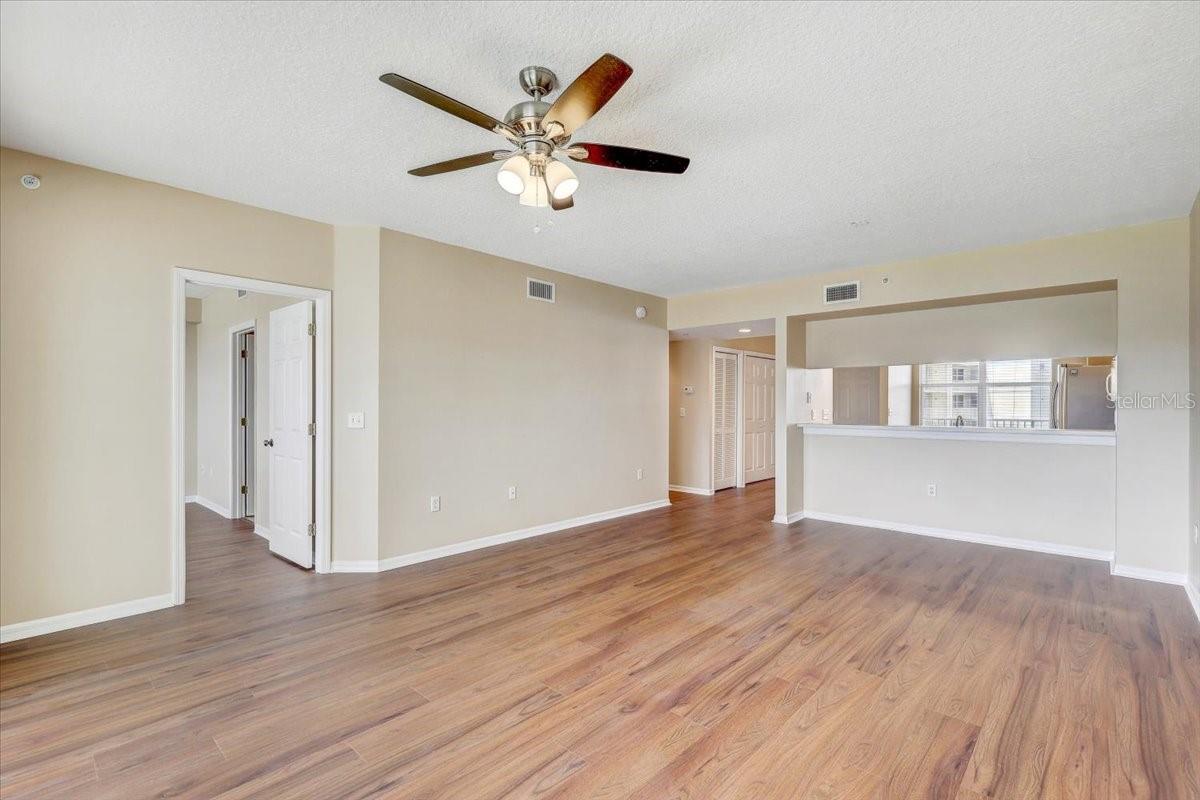 1200 COUNTRY CLUB DR #3405, LARGO, FL — photo 11
