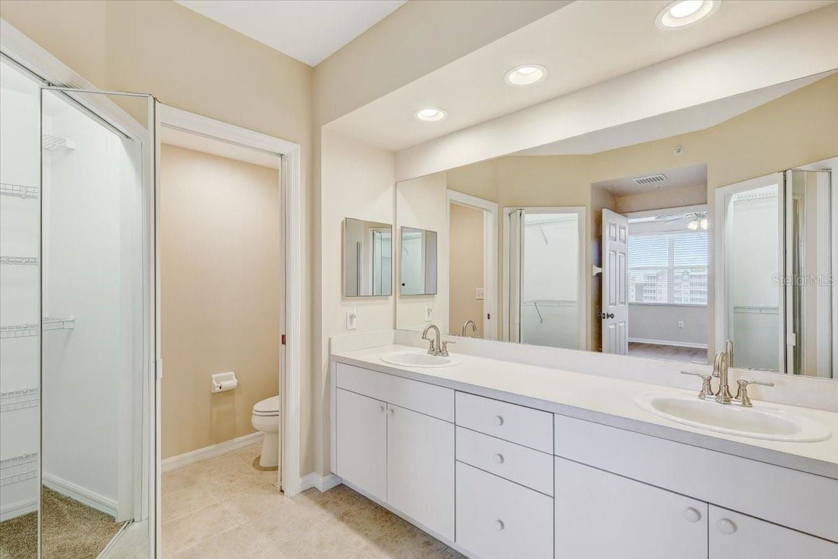 1200 COUNTRY CLUB DR #3405, LARGO, FL — photo 17