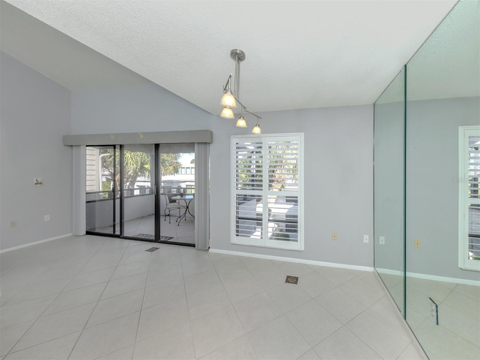 1555 TARPON CENTER DR #255, VENICE, FL — photo 15