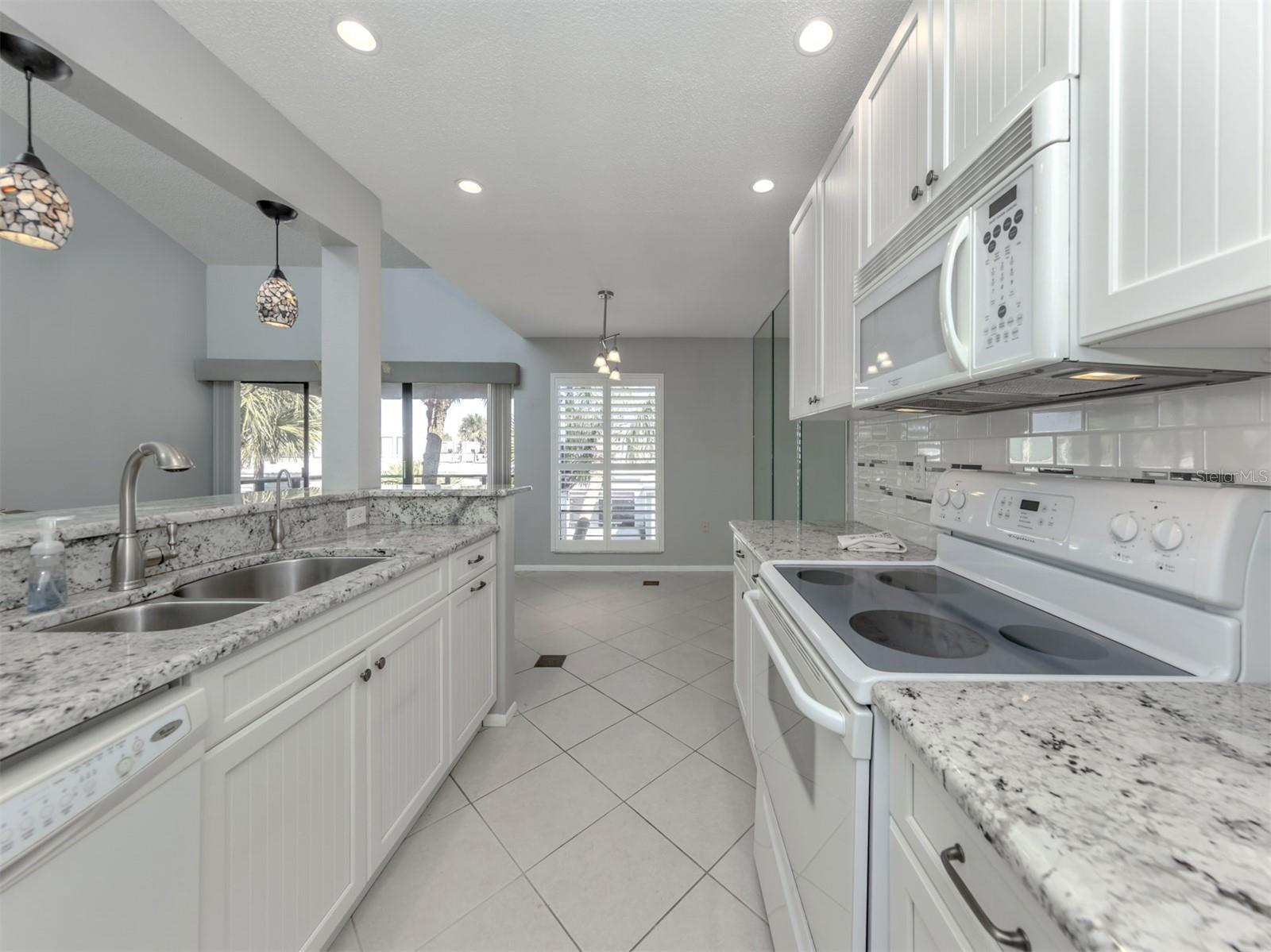 1555 TARPON CENTER DR #255, VENICE, FL — photo 20