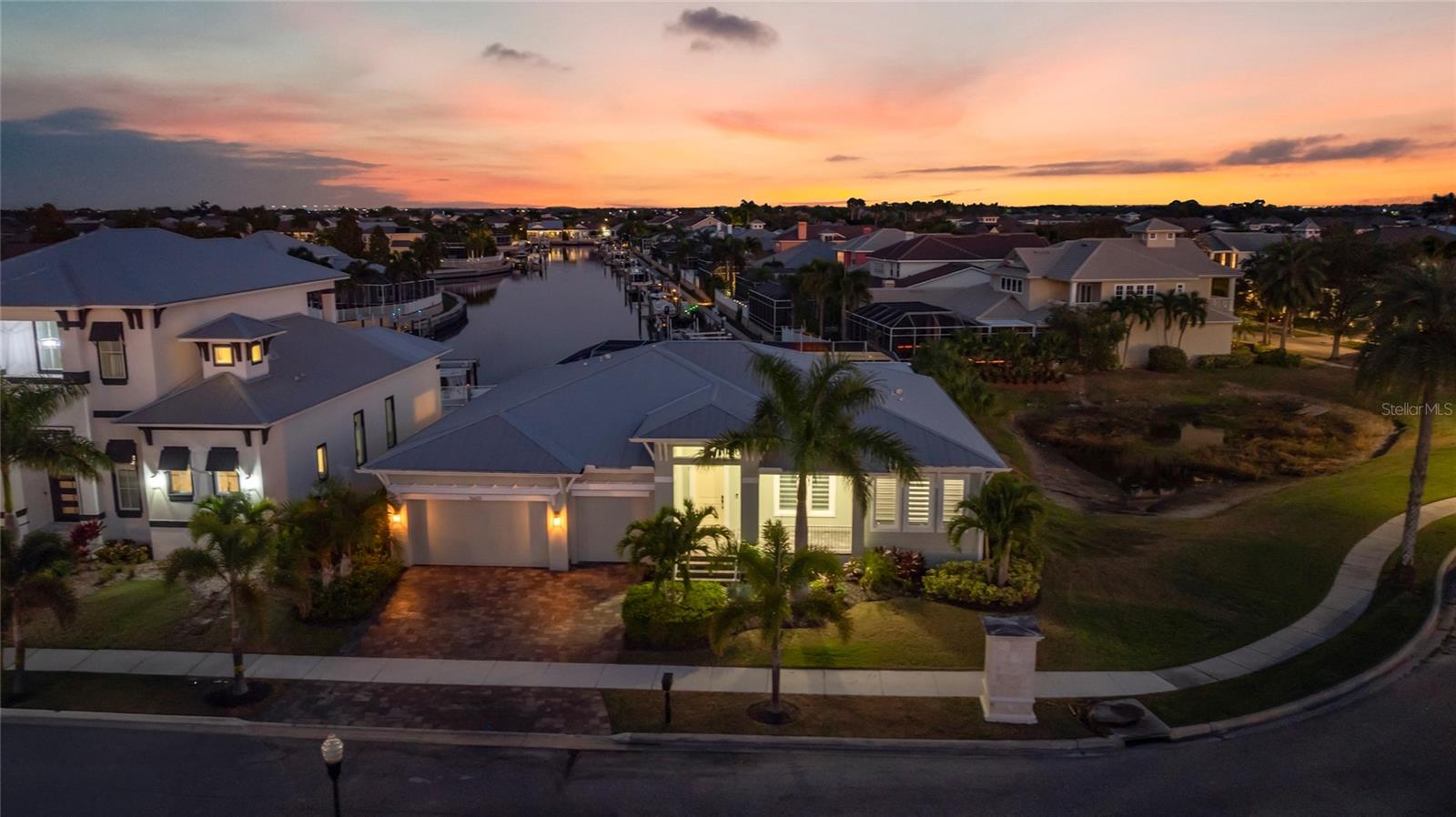 5603 TYBEE ISLAND DR, APOLLO BEACH, FL