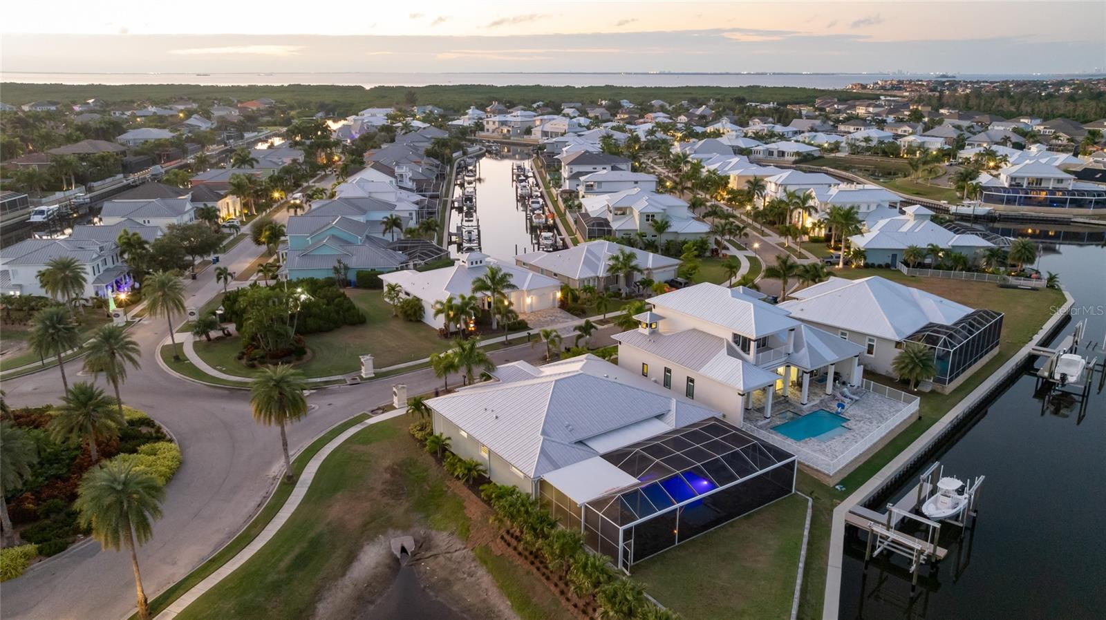 5603 TYBEE ISLAND DR, APOLLO BEACH, FL — photo 56
