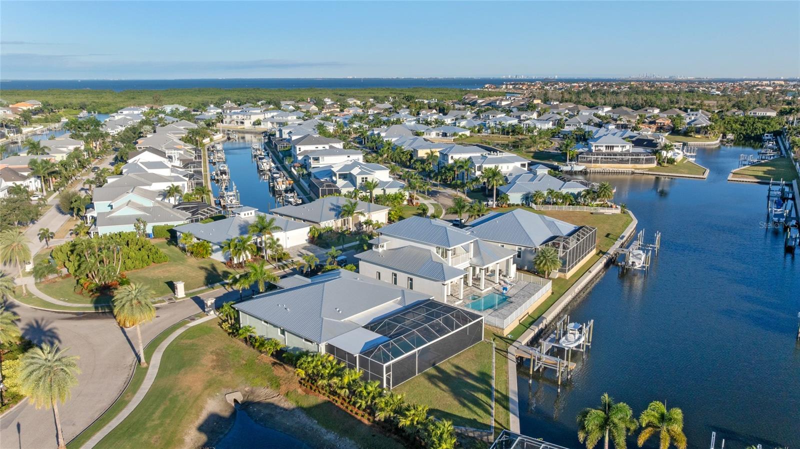 5603 TYBEE ISLAND DR, APOLLO BEACH, FL — photo 59