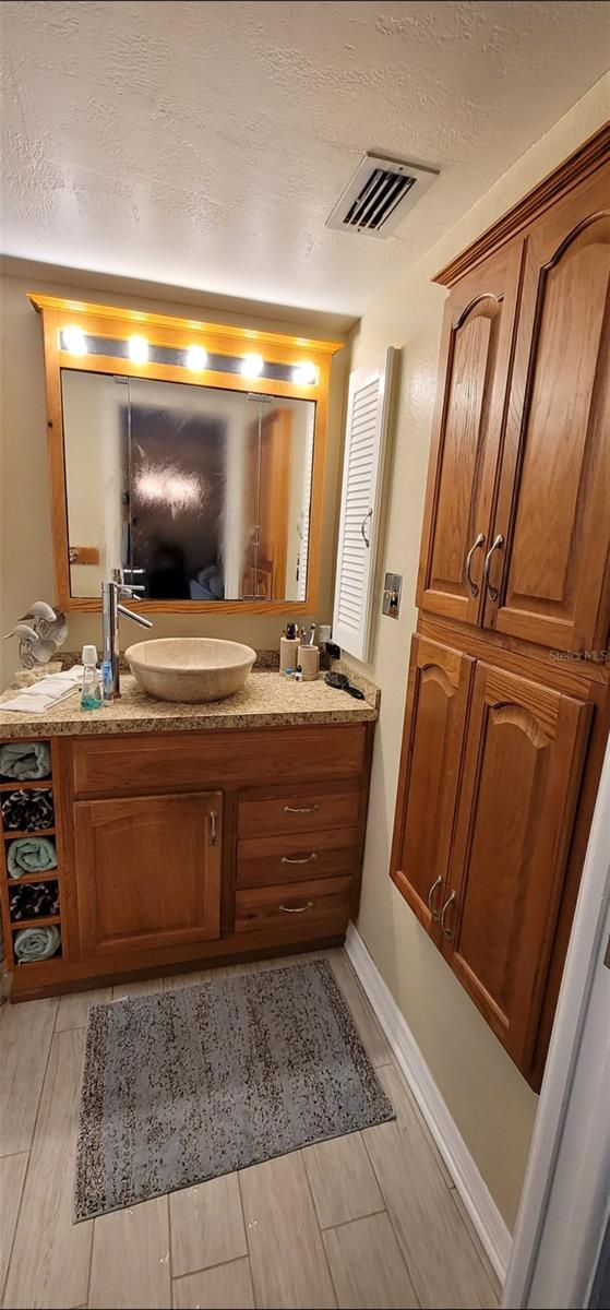 25188 MARION AVE #D104, PUNTA GORDA, FL — photo 15