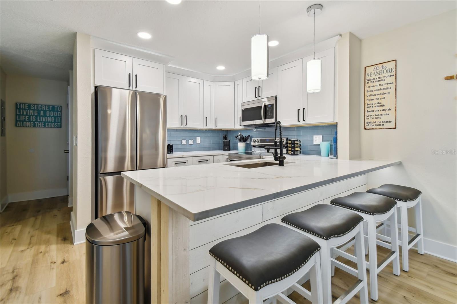 315 MEDALLION BLVD #E, MADEIRA BEACH, FL — photo 13