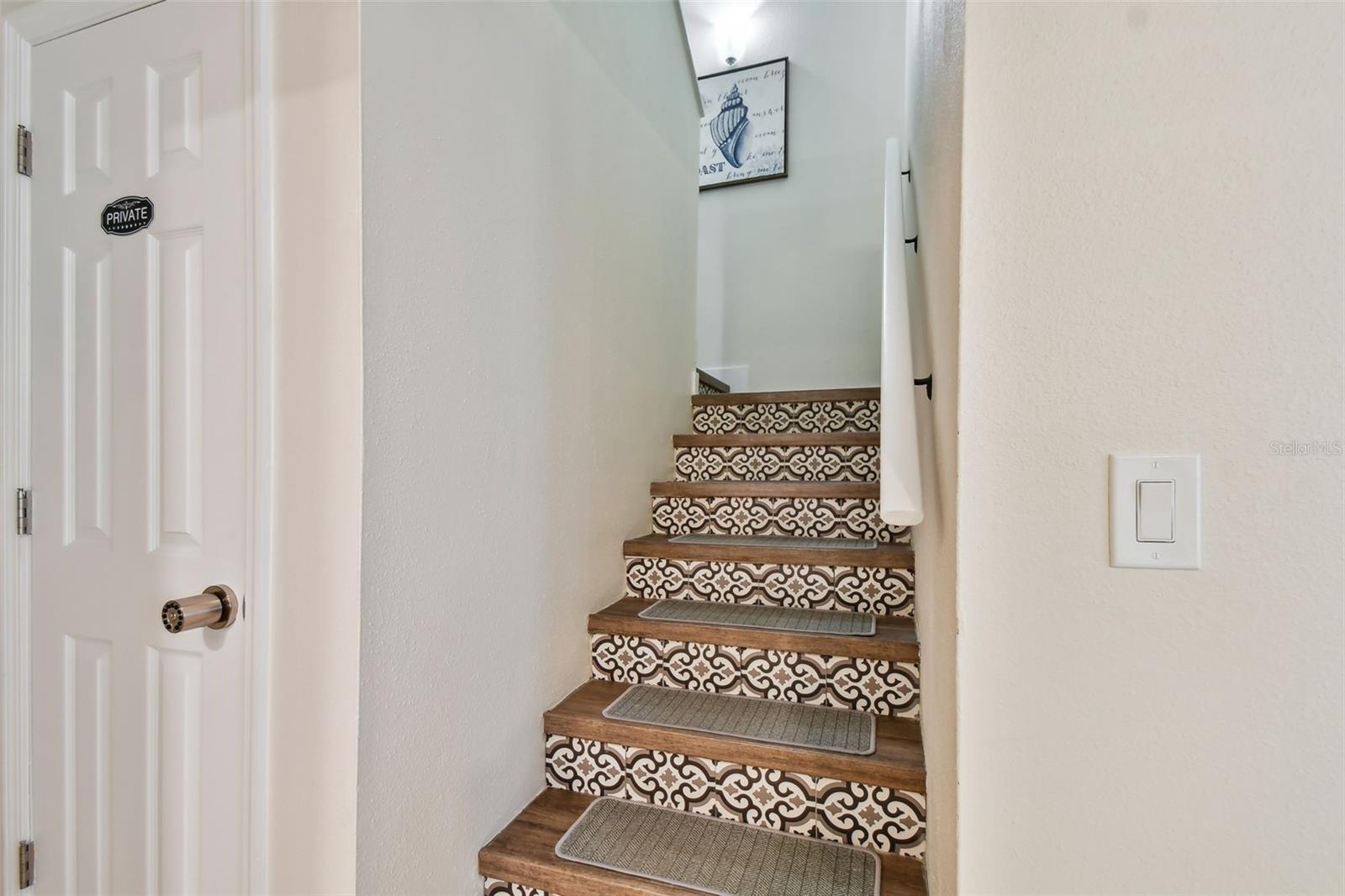 315 MEDALLION BLVD #E, MADEIRA BEACH, FL — photo 32