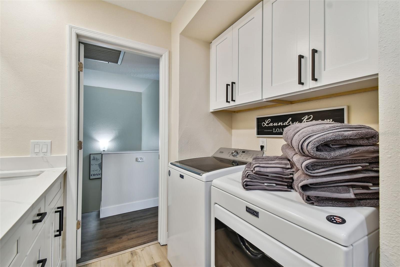 315 MEDALLION BLVD #E, MADEIRA BEACH, FL — photo 37