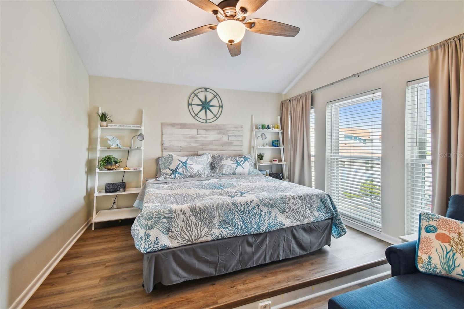 315 MEDALLION BLVD #E, MADEIRA BEACH, FL — photo 47
