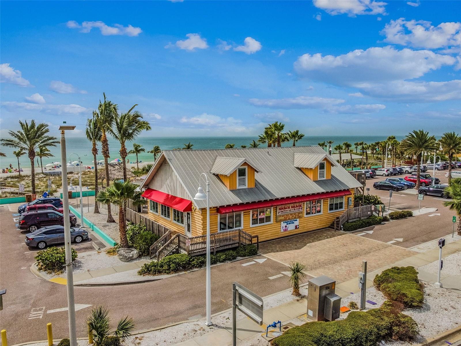 315 MEDALLION BLVD #E, MADEIRA BEACH, FL — photo 70