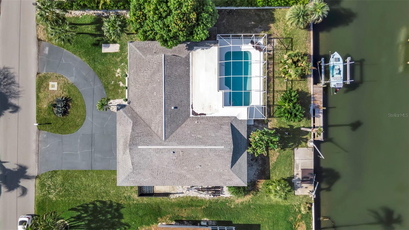 1649 STANFORD LN, SARASOTA, FL — photo 2