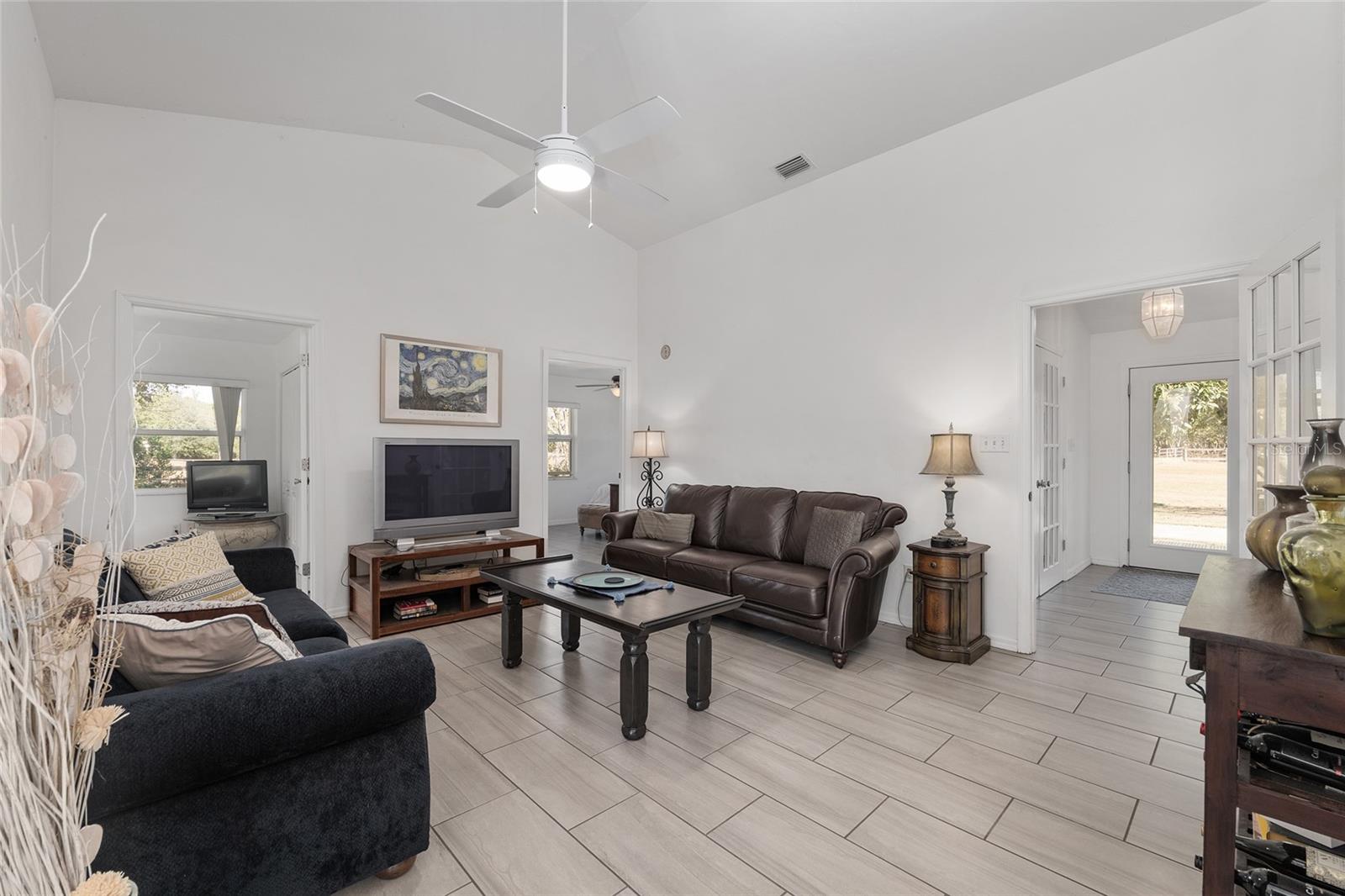 9128 NW 238TH ST, ALACHUA, FL — photo 15