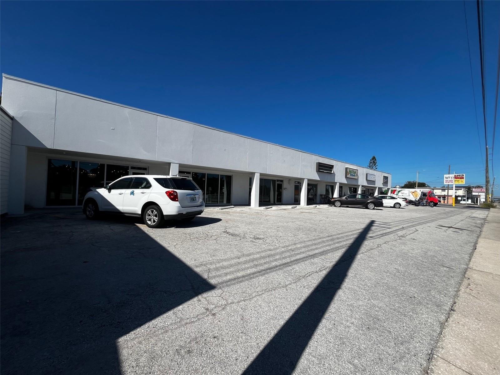 6020 SEMINOLE BLVD, SEMINOLE, FL — photo 4