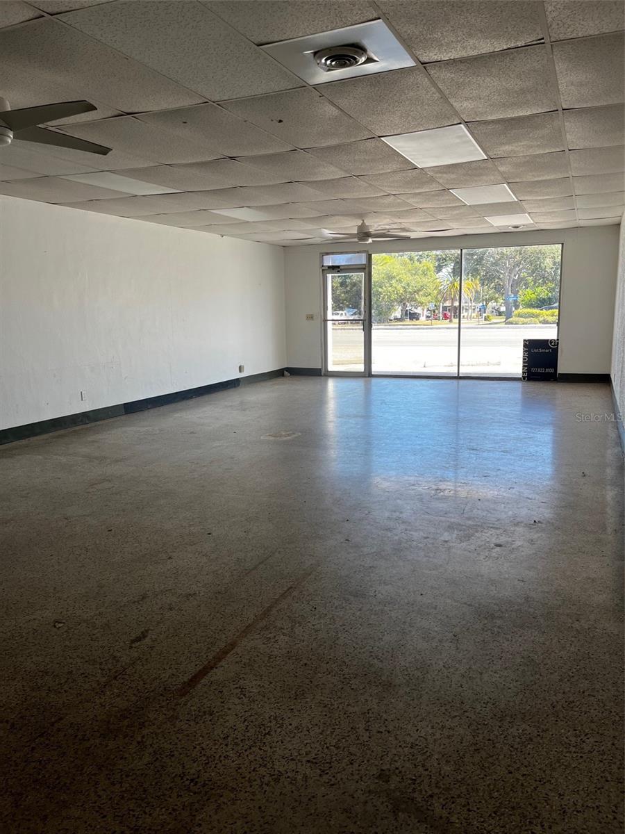 6020 SEMINOLE BLVD, SEMINOLE, FL — photo 8