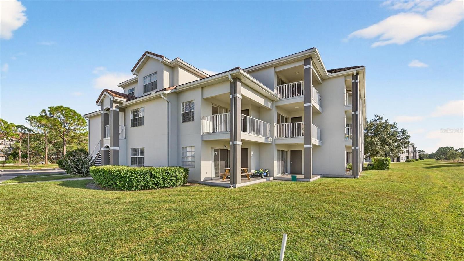 13917 FAIRWAY ISLAND DR #928, ORLANDO, FL — photo 2