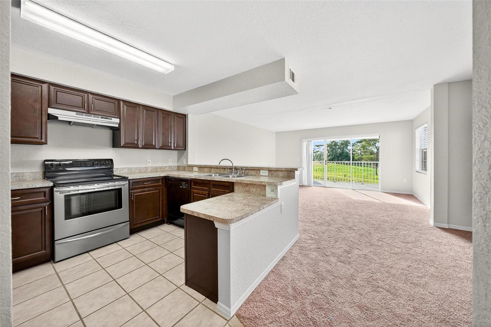 13917 FAIRWAY ISLAND DR #928, ORLANDO, FL — photo 4