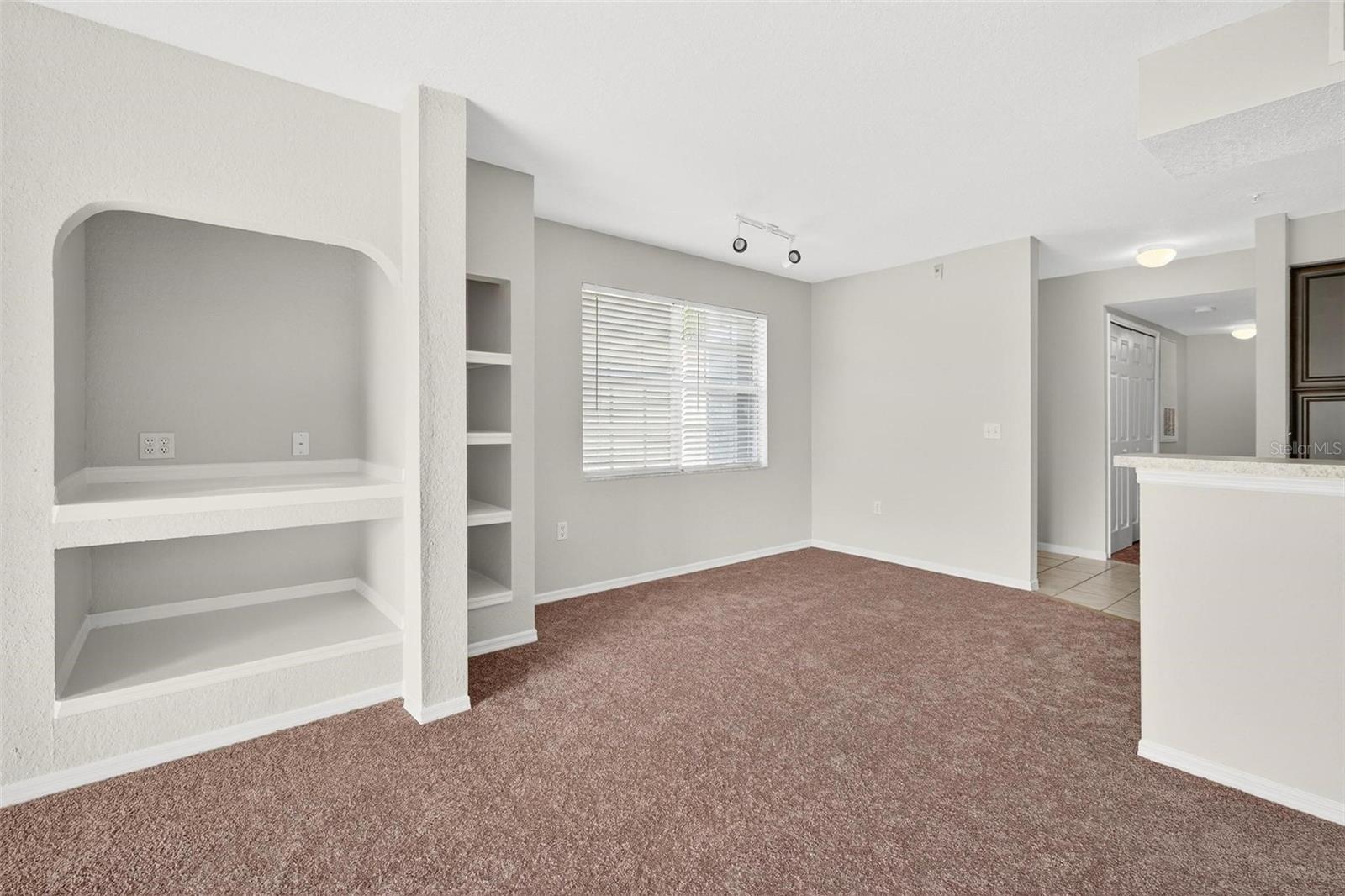 13917 FAIRWAY ISLAND DR #928, ORLANDO, FL — photo 9