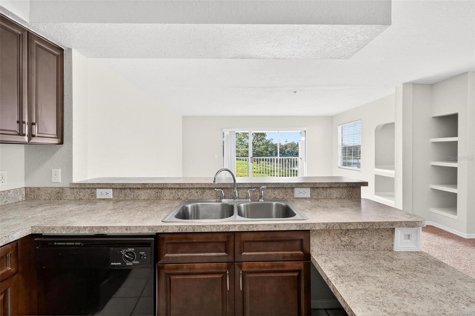 13917 FAIRWAY ISLAND DR #928, ORLANDO, FL — photo 23