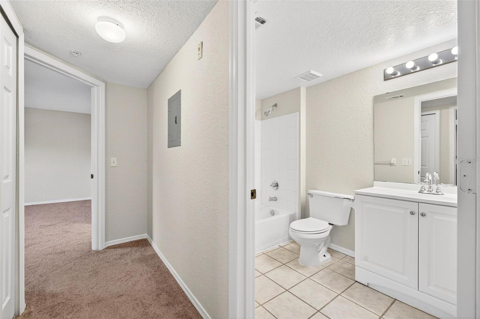 13917 FAIRWAY ISLAND DR #928, ORLANDO, FL — photo 32