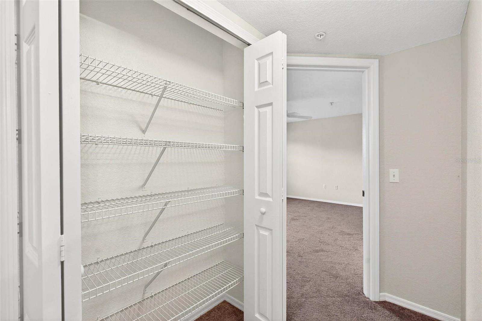 13917 FAIRWAY ISLAND DR #928, ORLANDO, FL — photo 34
