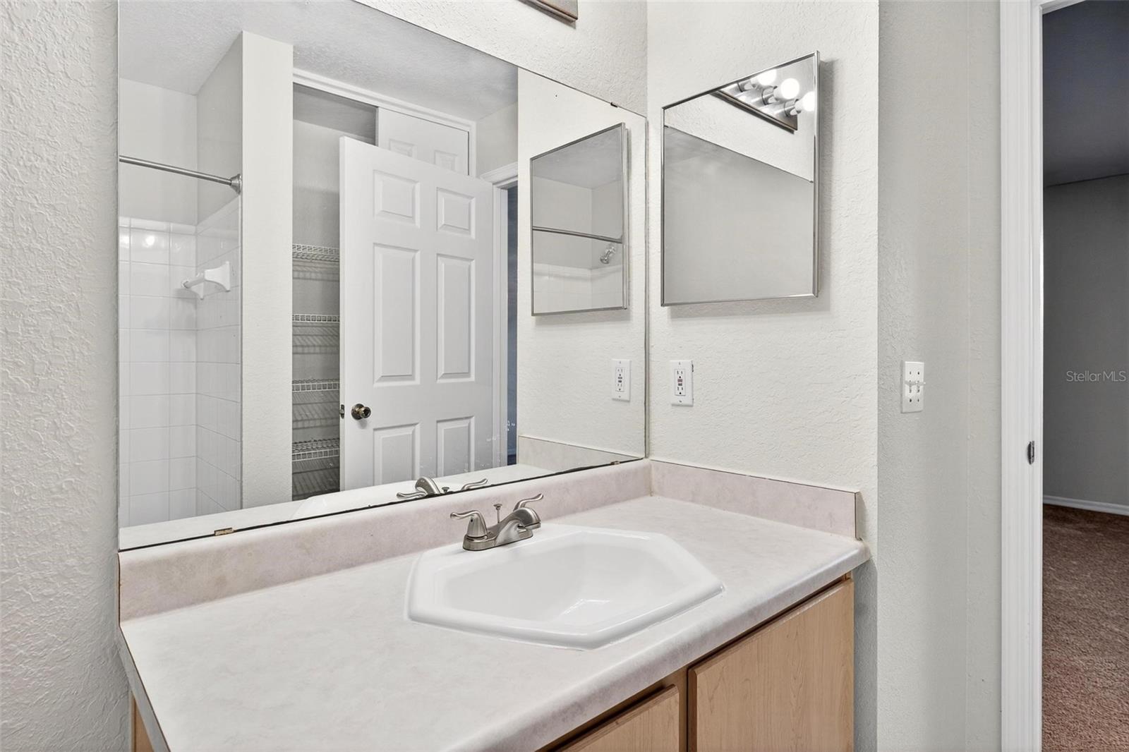 13917 FAIRWAY ISLAND DR #928, ORLANDO, FL — photo 44
