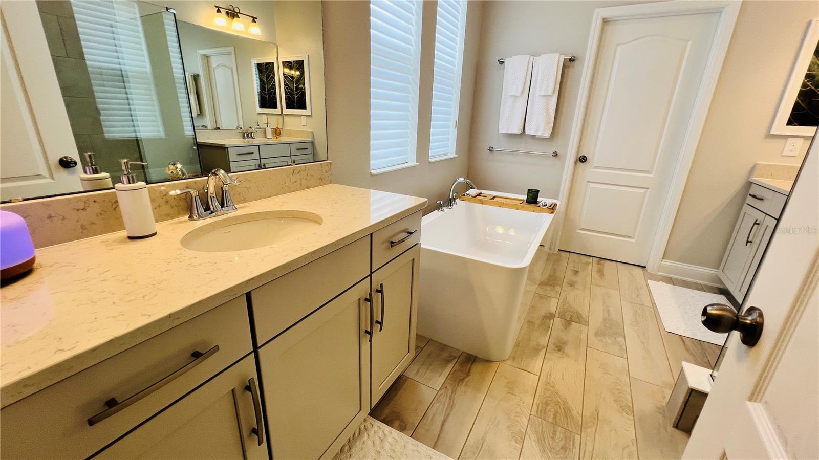 13706 WERRINGTON DR, WINTER GARDEN, FL — photo 39