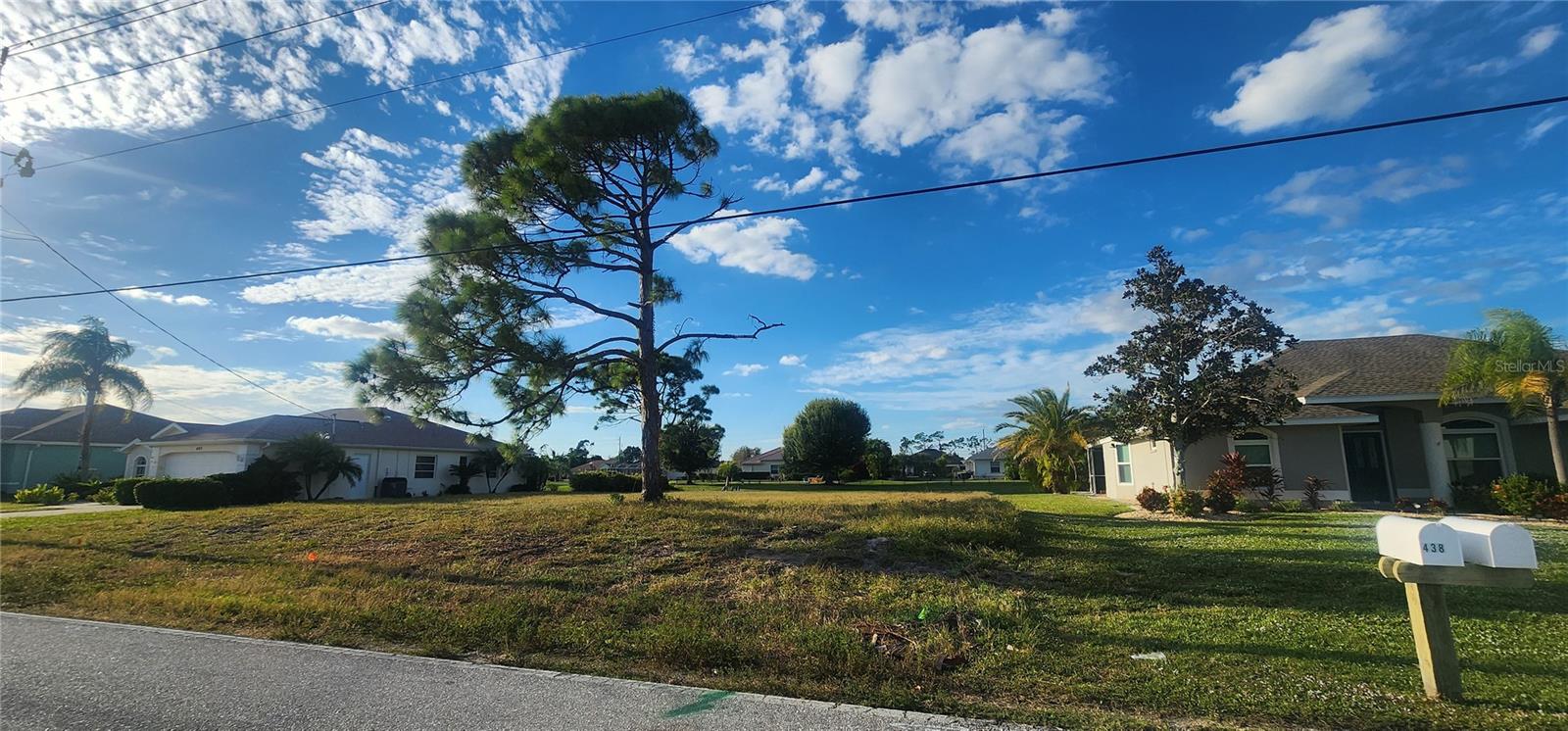 437 ROTONDA CIR, ROTONDA WEST, FL — photo 28